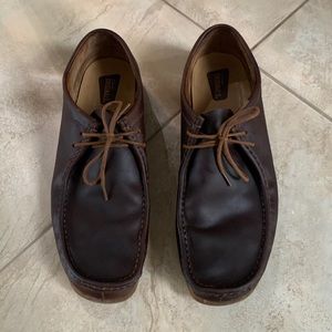 LOW STEP CLARK WALLABEE